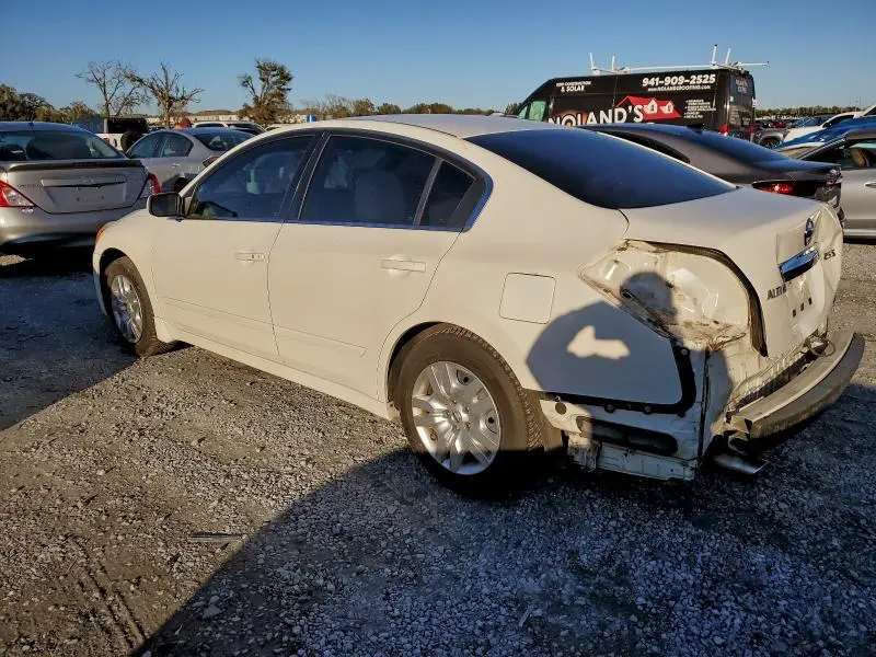 2010 NISSAN ALTIMA BASE  
