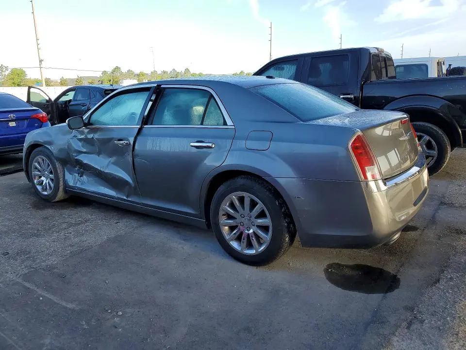 2012 CHRYSLER 300 LIMITED  