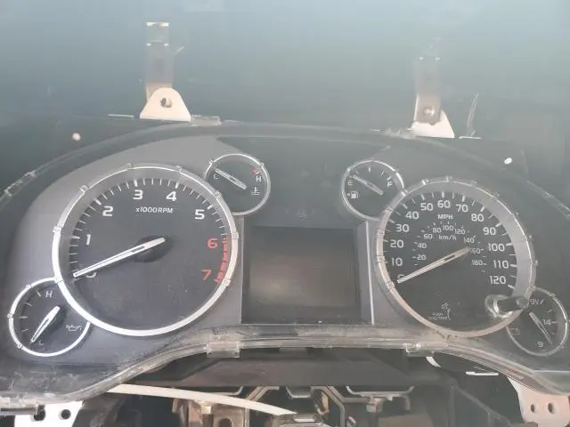 2014 TOYOTA TUNDRA CREWMAX SR5  