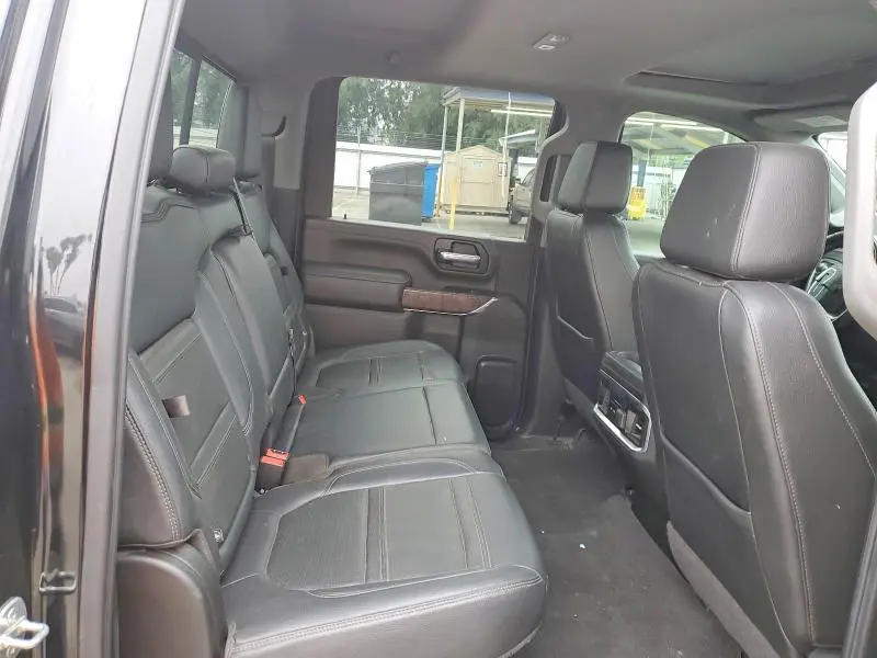 2022 GMC SIERRA K2500 DENALI  