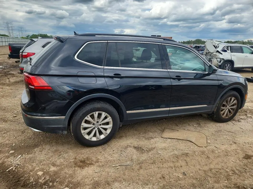 2018 VOLKSWAGEN TIGUAN SE  