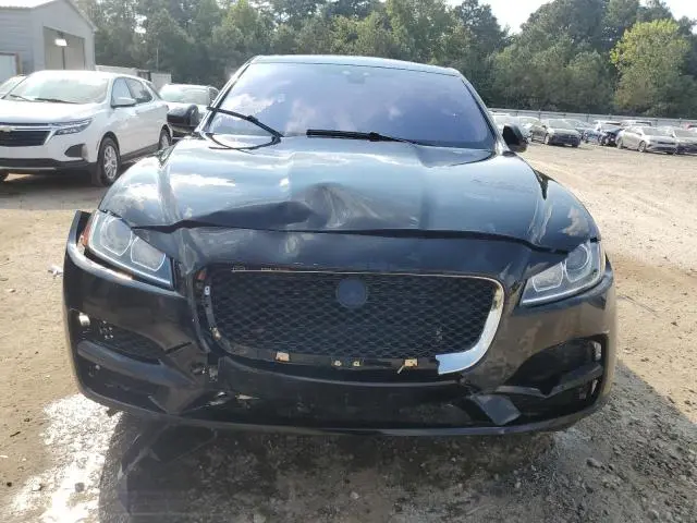 2018 JAGUAR F-PACE PREMIUM  