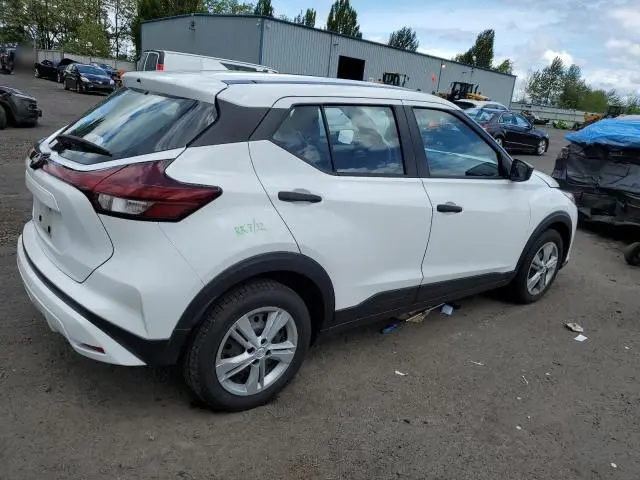 2023 NISSAN KICKS S  