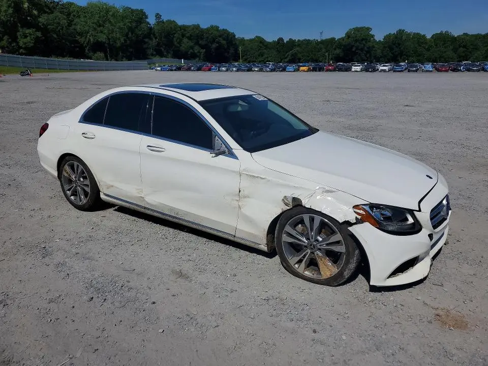 2018 MERCEDES-BENZ C 300  