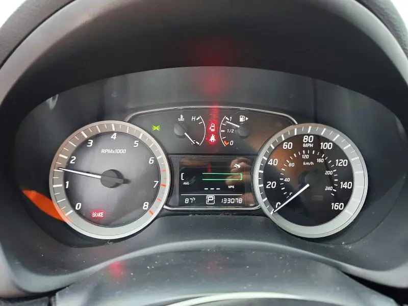 2015 NISSAN SENTRA SR  