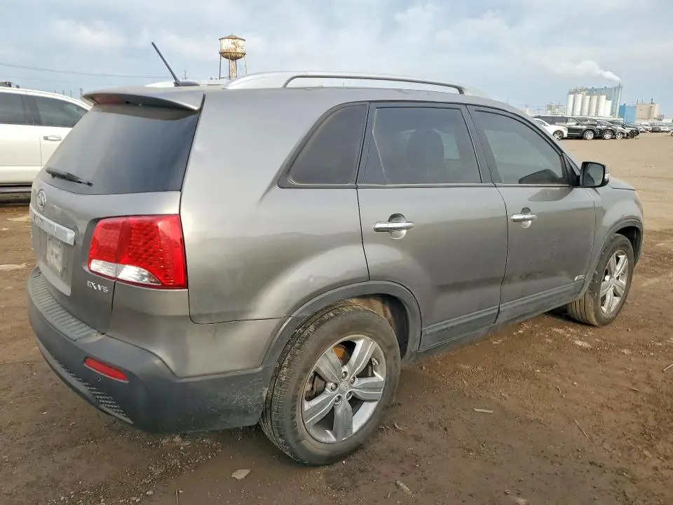 2013 KIA SORENTO EX  