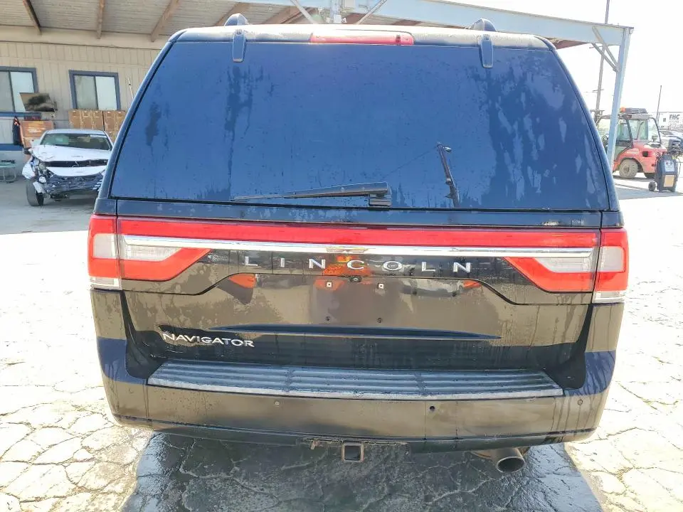2017 LINCOLN NAVIGATOR SELECT  