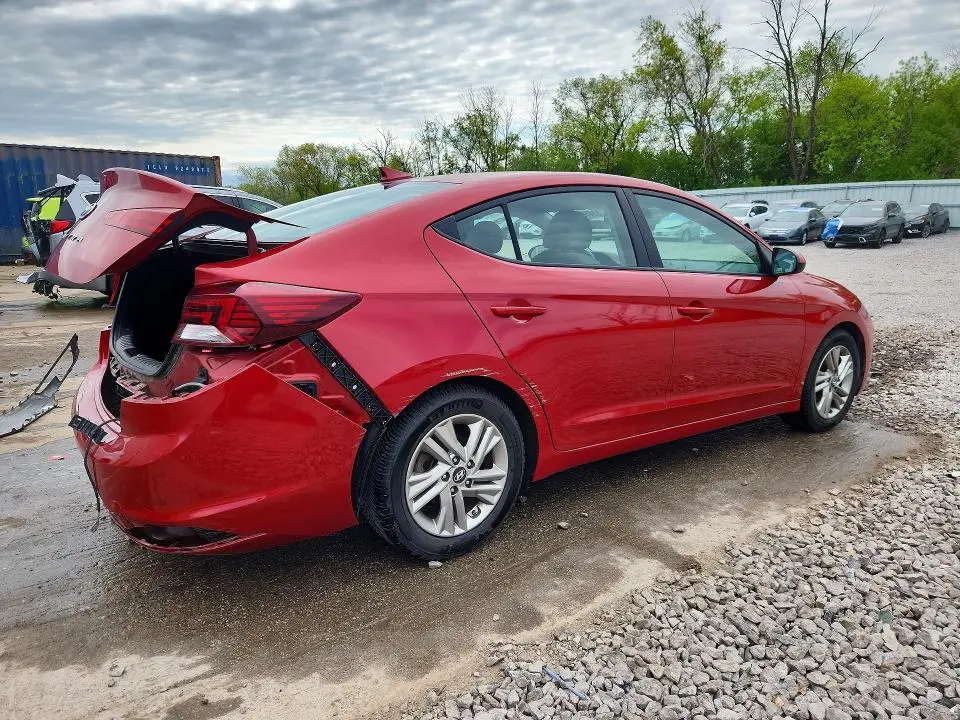 2019 HYUNDAI ELANTRA SEL  