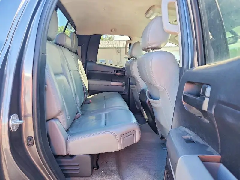 2011 TOYOTA TUNDRA DOUBLE CAB SR5  