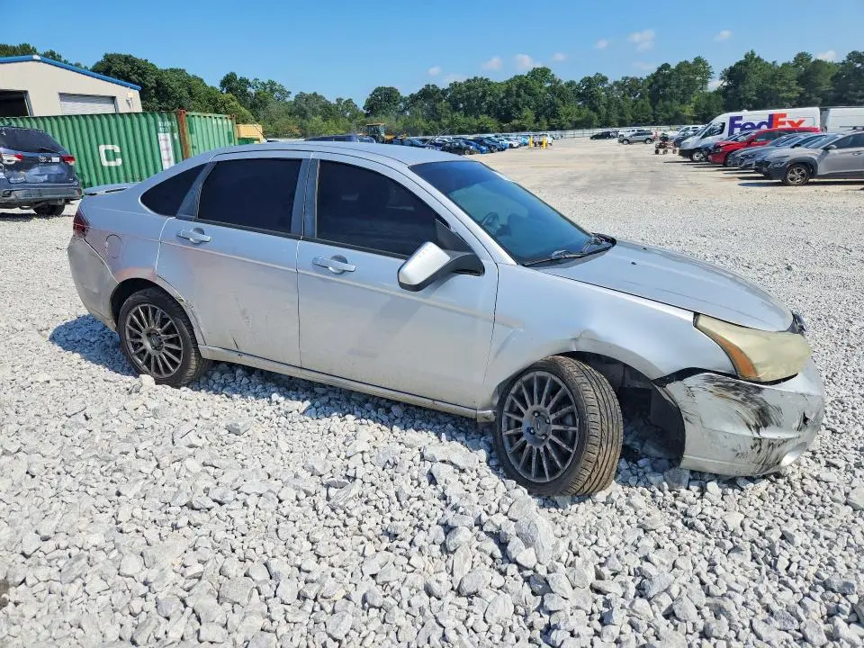 2010 FORD FOCUS SES  