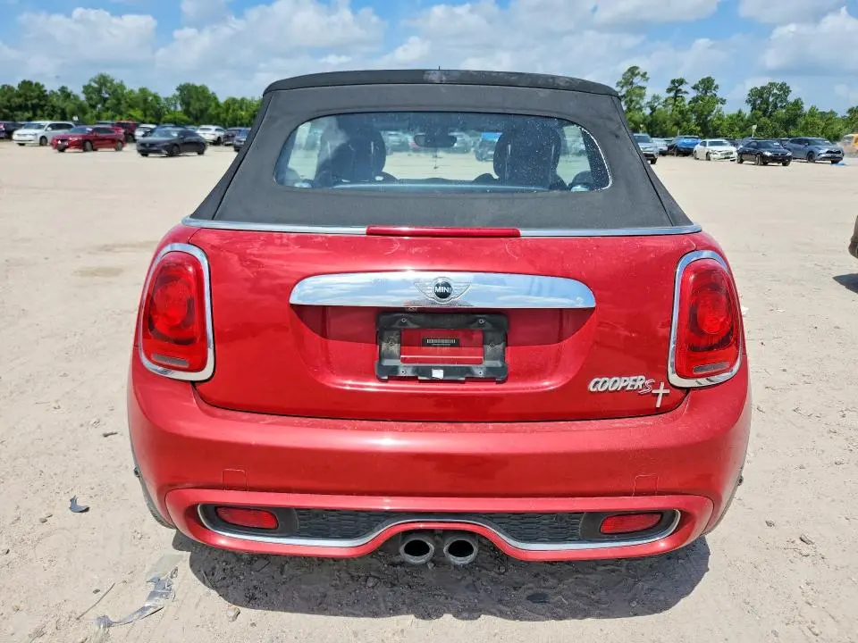 2017 MINI COOPER S  