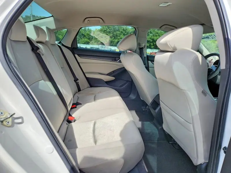 2020 HONDA ACCORD LX  