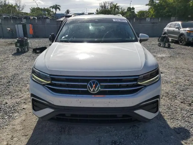 2022 VOLKSWAGEN TIGUAN SE  