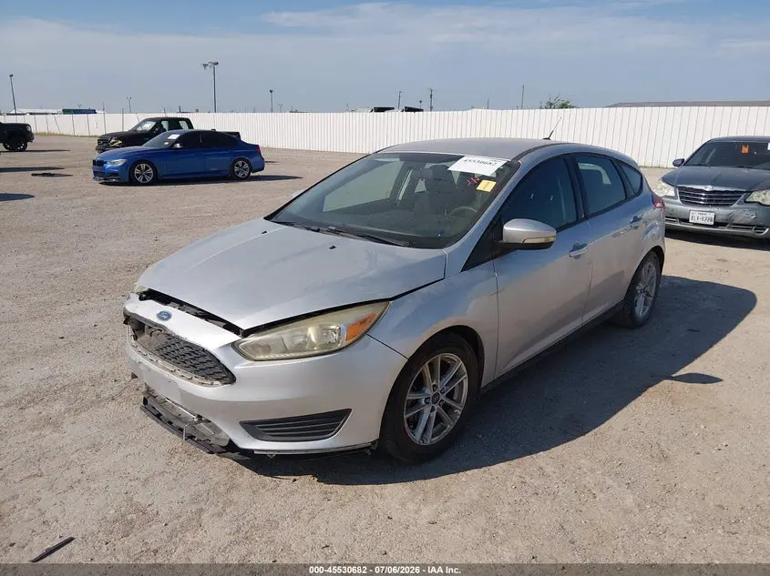 2016 FORD FOCUS SE