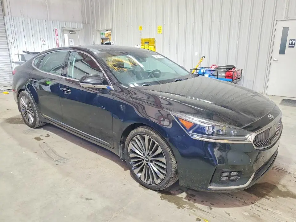 2018 KIA CADENZA LIMITED  
