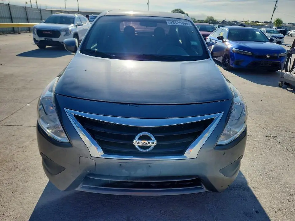 2019 NISSAN VERSA SV  