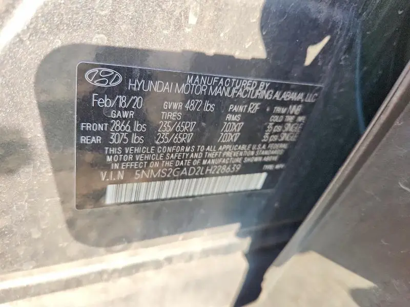 2020 HYUNDAI SANTA FE SE  