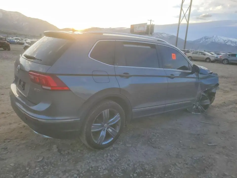 2020 VOLKSWAGEN TIGUAN SE  