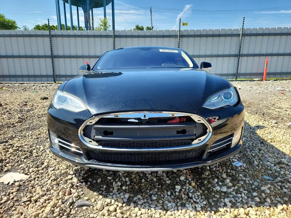 2013 TESLA MODEL S   
