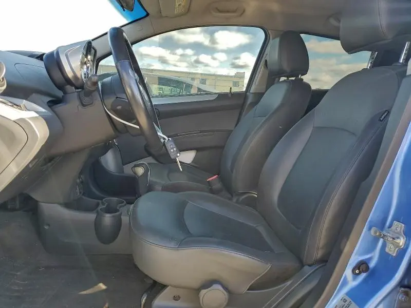 2015 CHEVROLET SPARK 2LT  