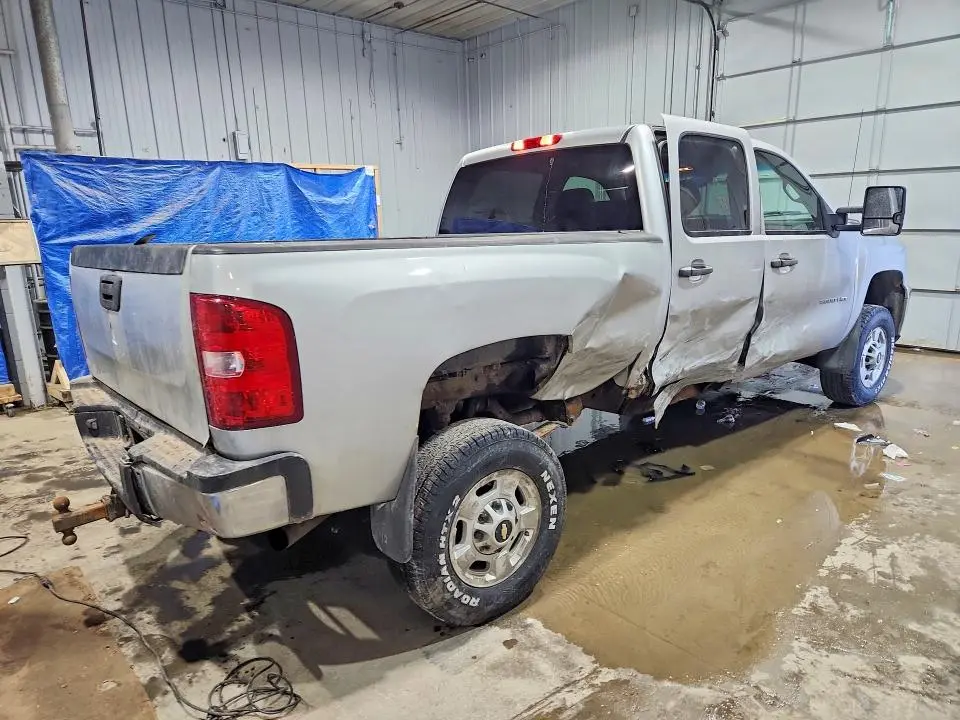 2011 CHEVROLET SILVERADO K2500 HEAVY DUTY LT  