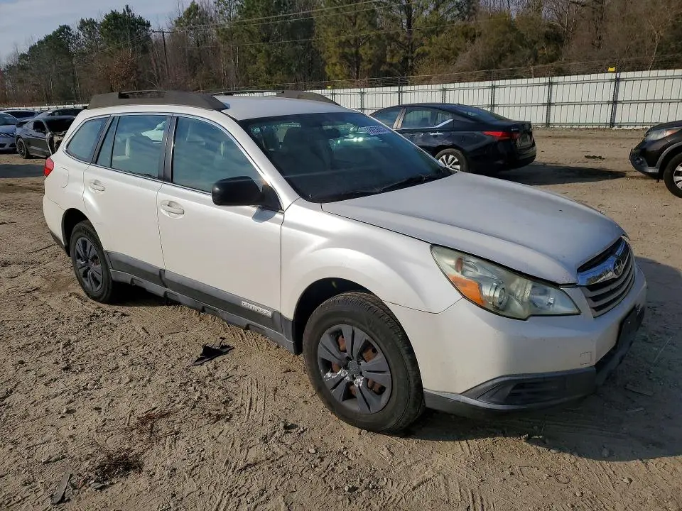 2011 SUBARU OUTBACK 2.5I  