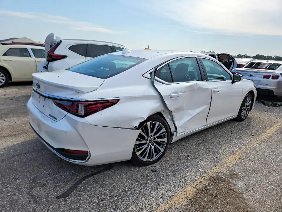 2020 LEXUS ES 300H  