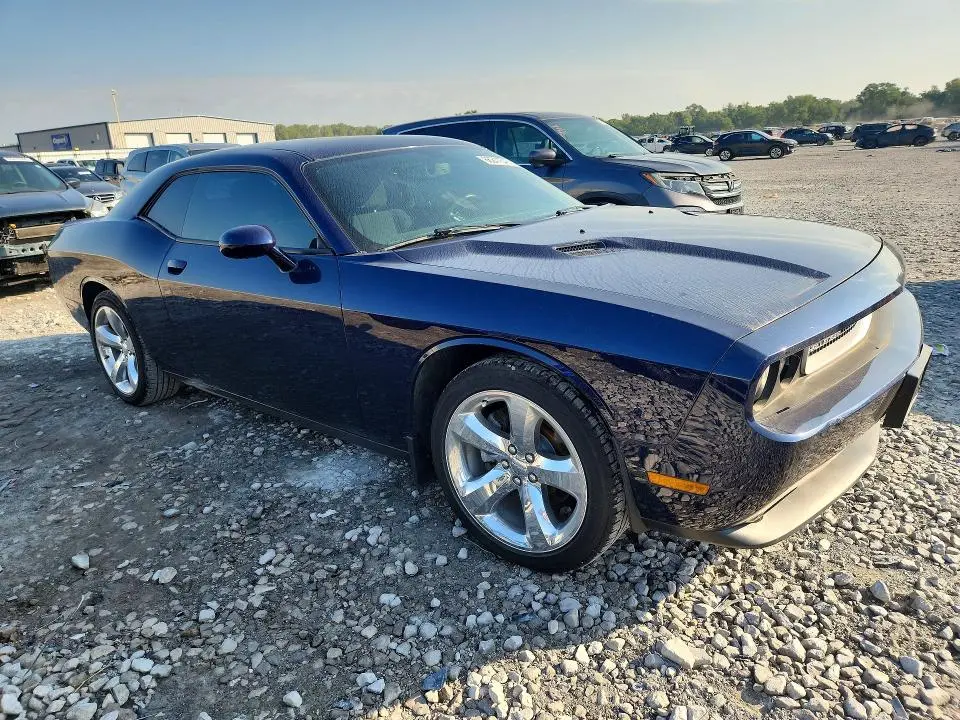 2014 DODGE CHALLENGER SXT  