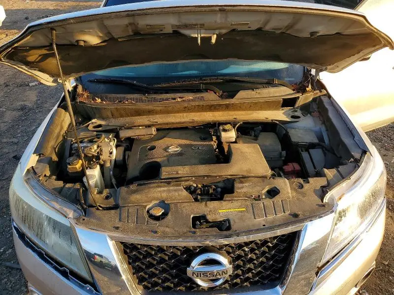 2014 NISSAN PATHFINDER S  