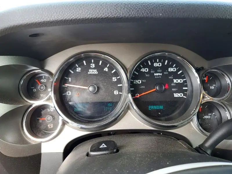 2010 CHEVROLET SILVERADO C1500 LT  
