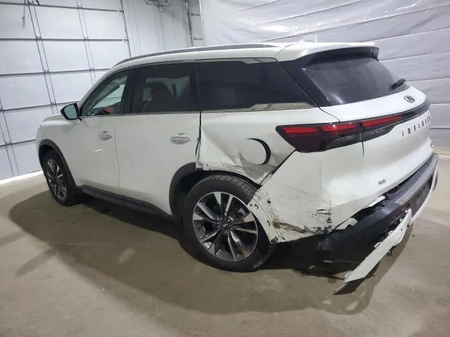 2022 INFINITI QX60 LUXE  