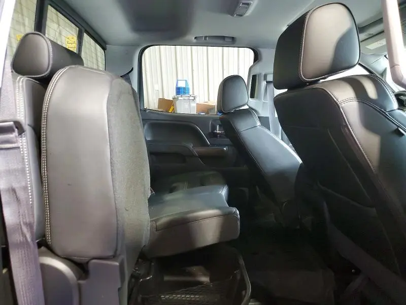 2017 GMC SIERRA K2500 DENALI  