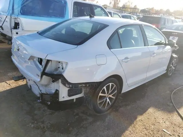 2017 VOLKSWAGEN JETTA SE  