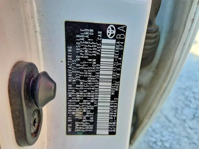 2016 TOYOTA COROLLA LE  