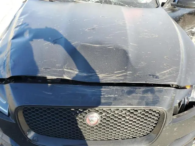 2019 JAGUAR F-PACE PREMIUM  