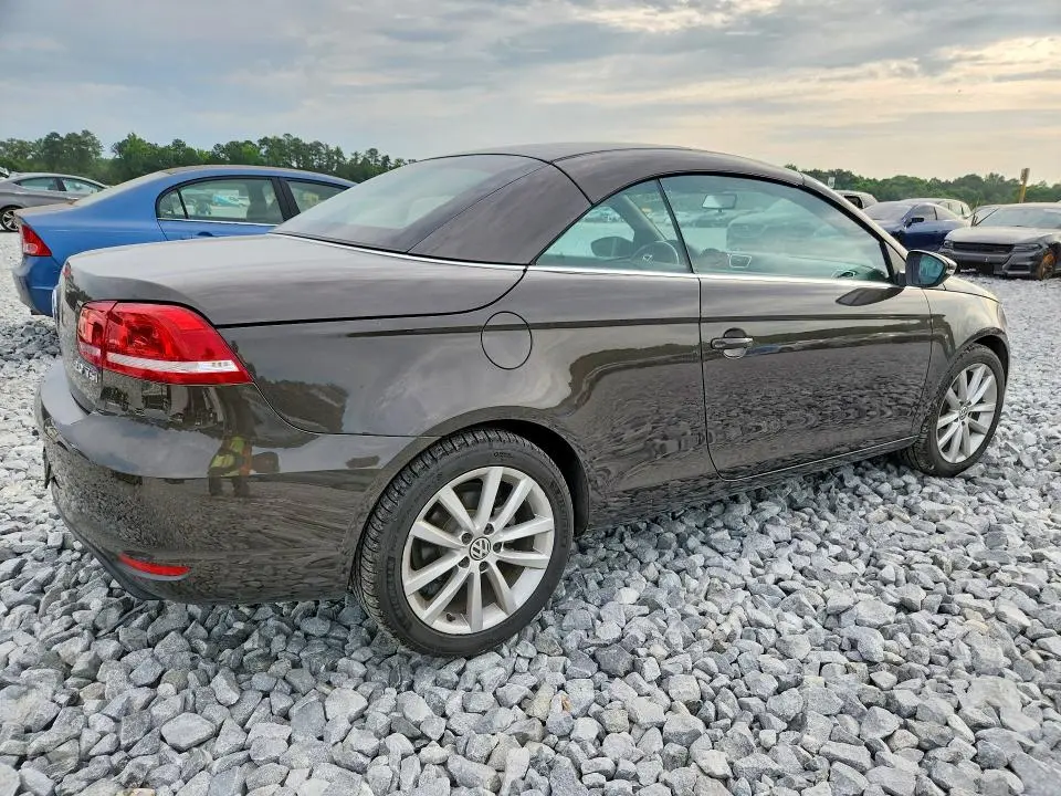 2015 VOLKSWAGEN EOS KOMFORT  