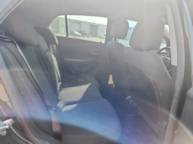 2021 CHEVROLET TRAX LS  