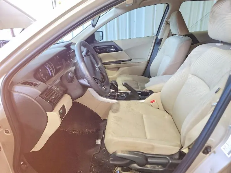 2017 HONDA ACCORD LX  