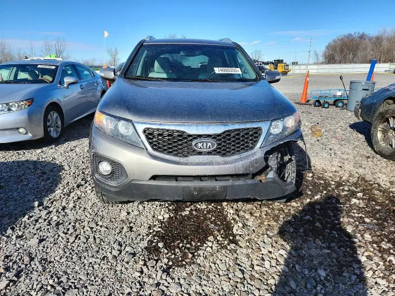 2012 KIA SORENTO BASE  