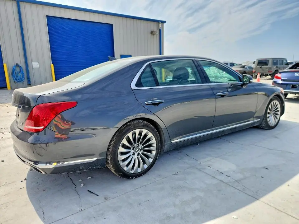 2018 GENESIS G90 ULTIMATE  