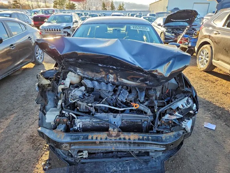 2011 VOLKSWAGEN JETTA SE  