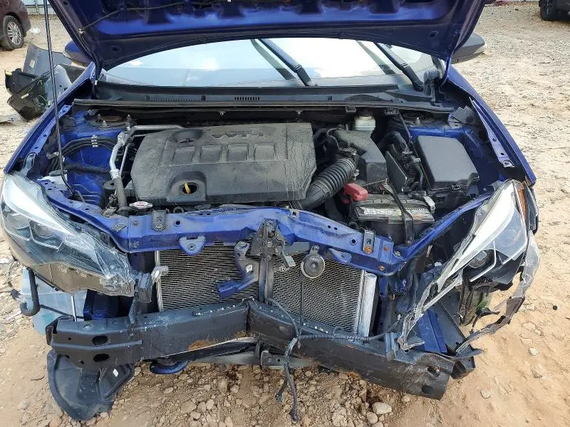 2017 TOYOTA COROLLA SE  