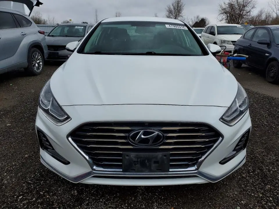 2018 HYUNDAI SONATA SE  