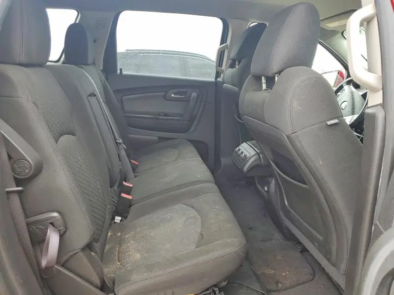 2012 CHEVROLET TRAVERSE LT  