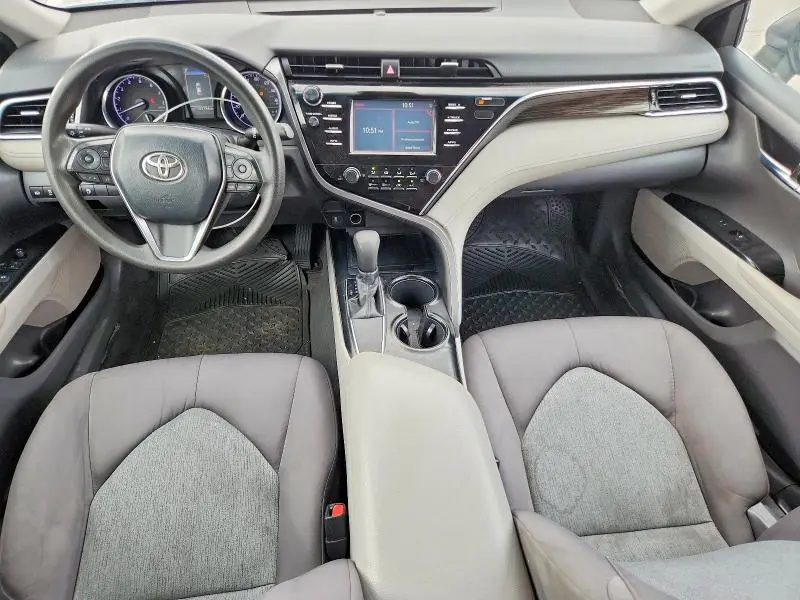 2018 TOYOTA CAMRY LE  