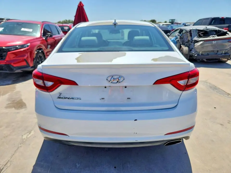 2016 HYUNDAI SONATA SE  