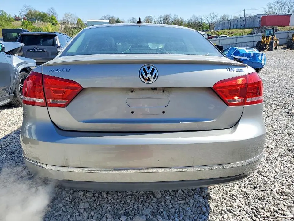 2014 VOLKSWAGEN PASSAT SEL  