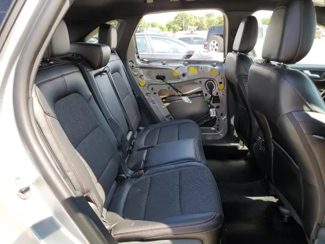 2024 FORD ESCAPE ST LINE  