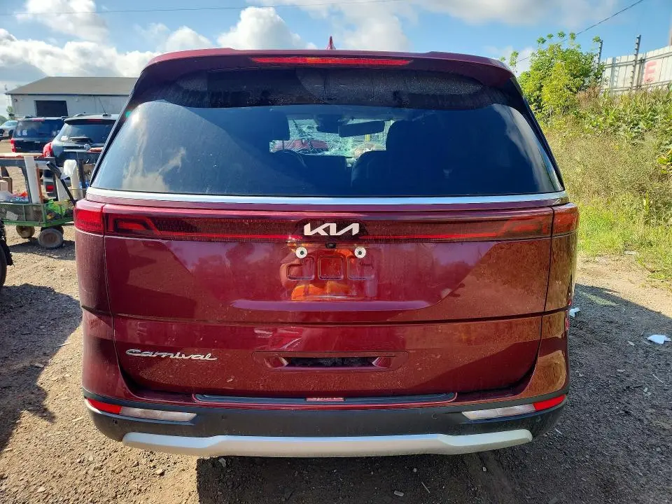 2022 KIA CARNIVAL EX  