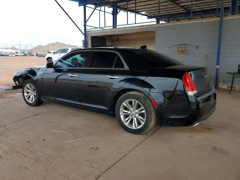 2016 CHRYSLER 300C   